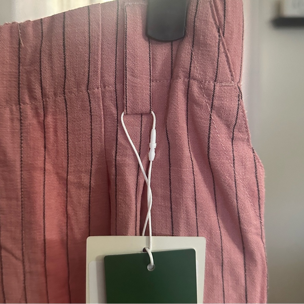 HALARA Pink Pinstripe Pants - Picture 4 of 8